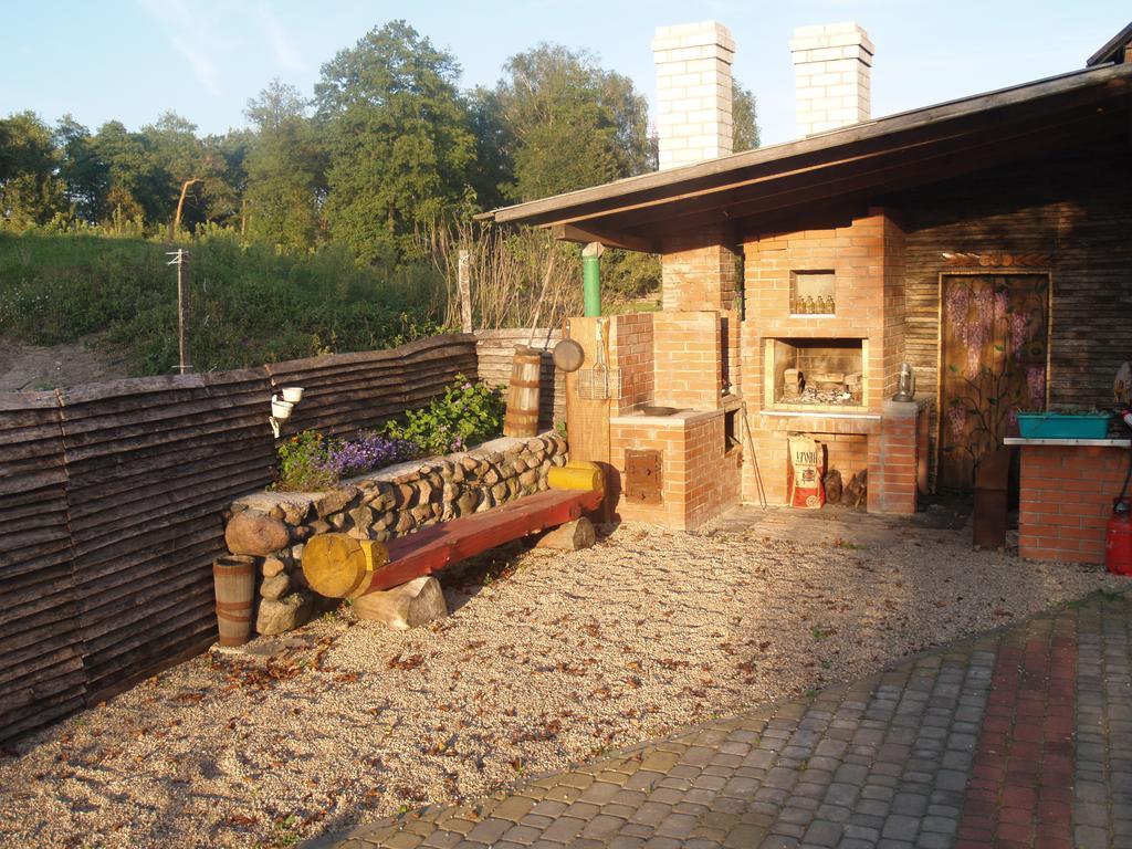Medny Dvor Farm Stay Medna Exterior foto